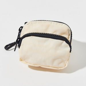 BAGGU Mini Bag in Cream and Black